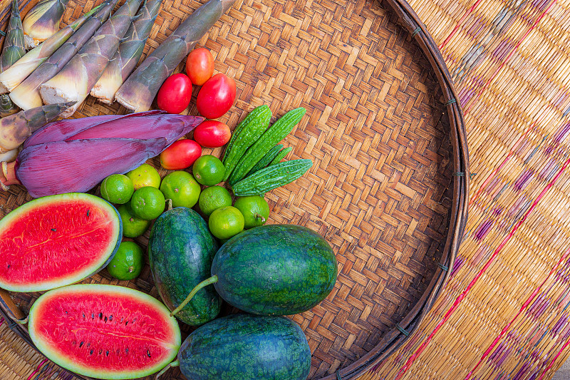 今晚湛江对决佛山：热带水果与海鲜的精彩碰撞！(图1)